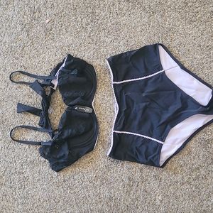 Black swim suit